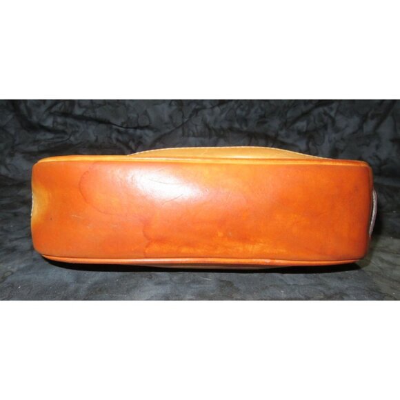 Coach Y2K Hampton Red Canvas & Tan Leather Signature Jacquard Demi Baguette Bag - Picture 5 of 14